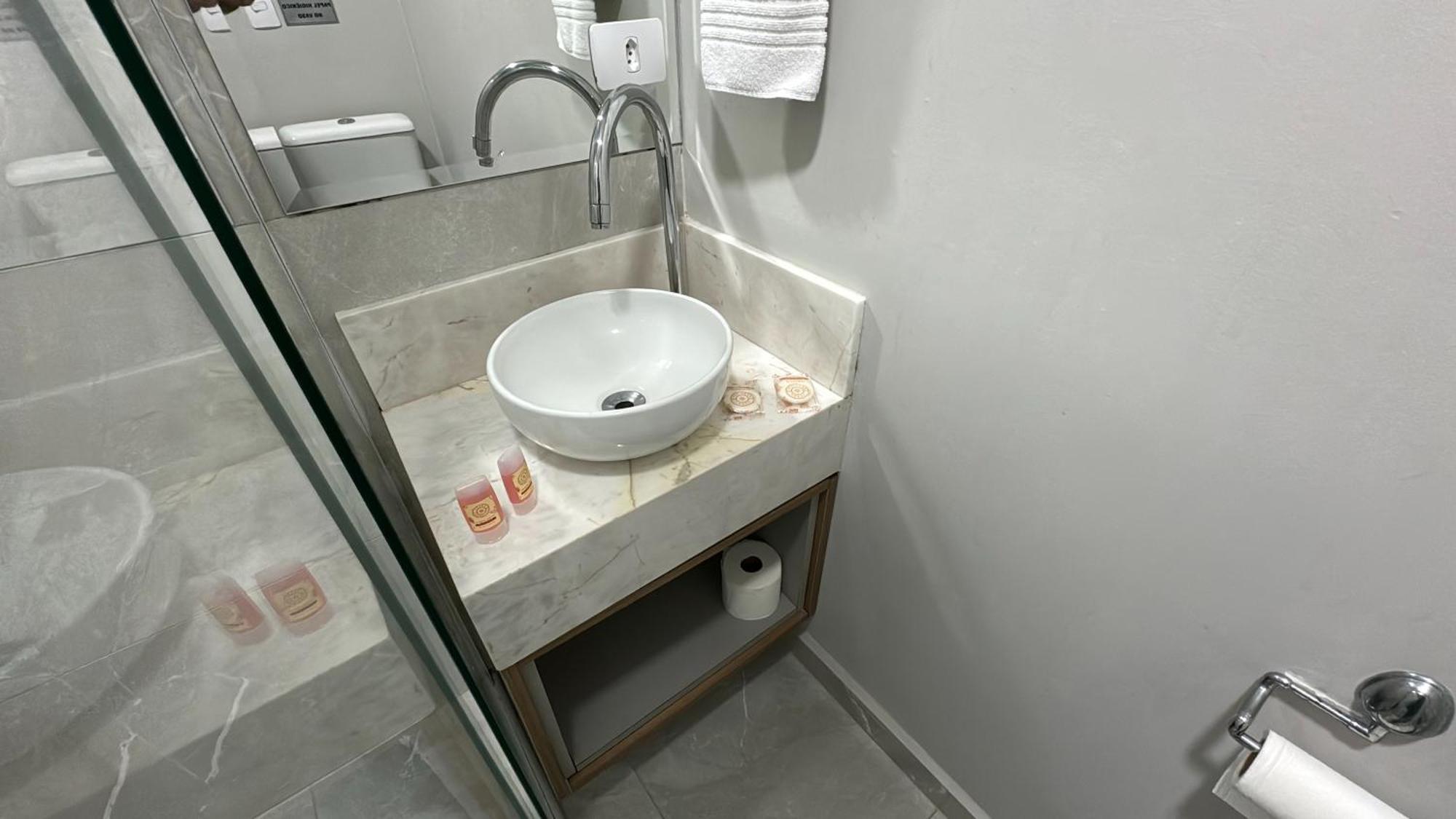 09- Studio Lindamente Decorado! Ideal Para Casal!!! كوريتيبا المظهر الخارجي الصورة